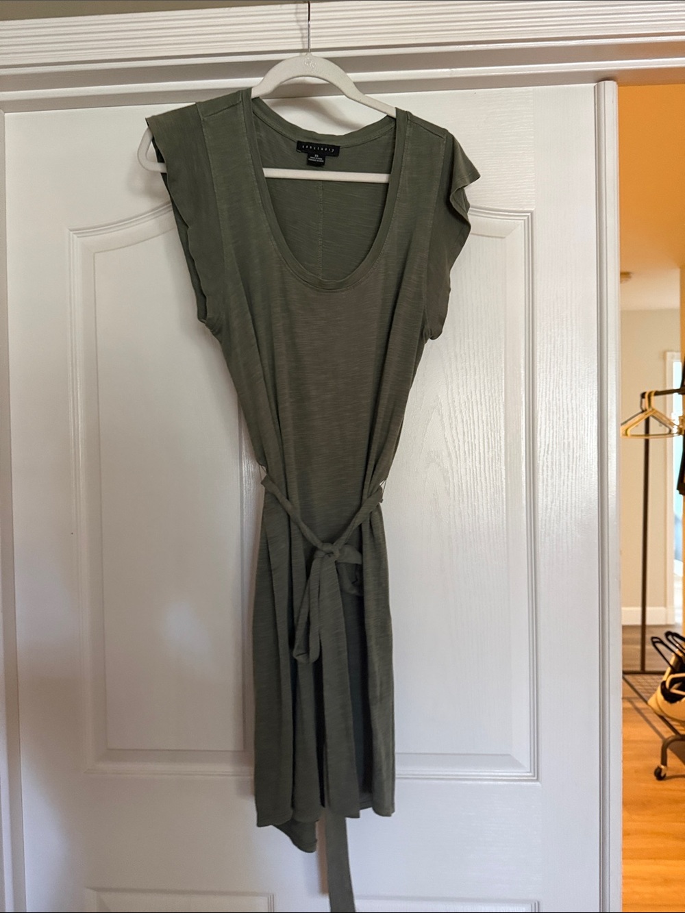 Sanctuary Olive Green Tie-Waist Scoop Neck Dress